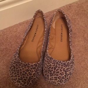 Lucky brand flats